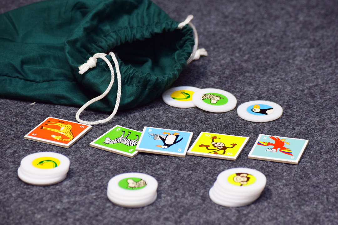 交流会で遊ぶ予定のボードゲーム「チーキーモンキー」の写真